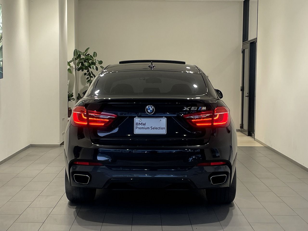X6 XDRIVE 50I RHD
