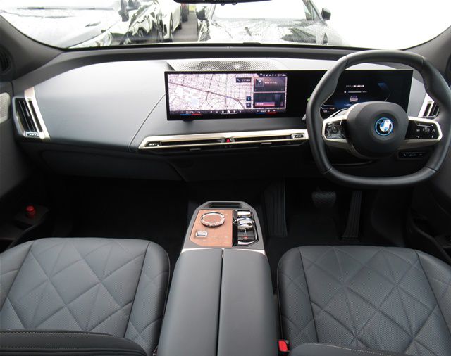 i20 iX xDrive50