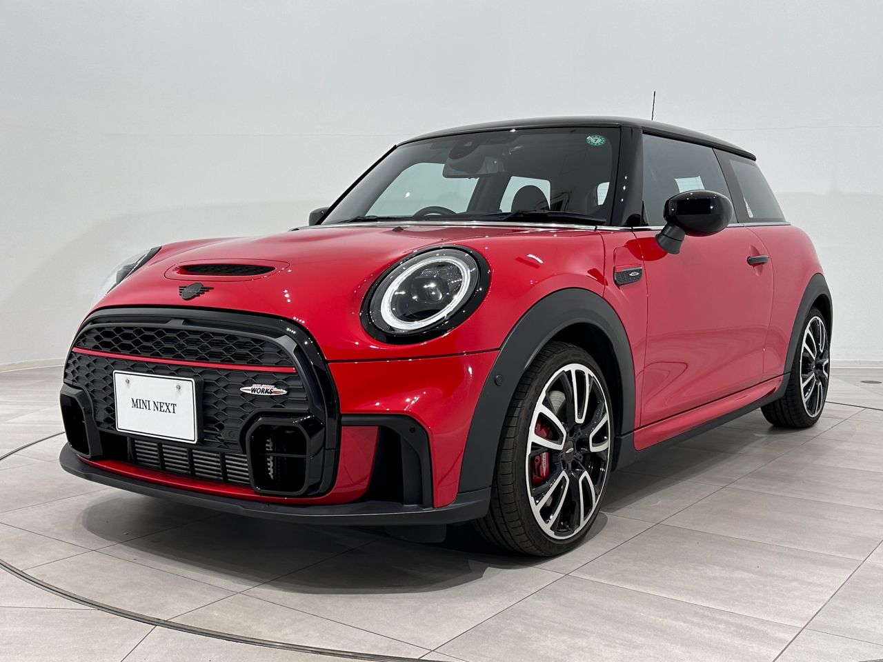 THE MINI JCW