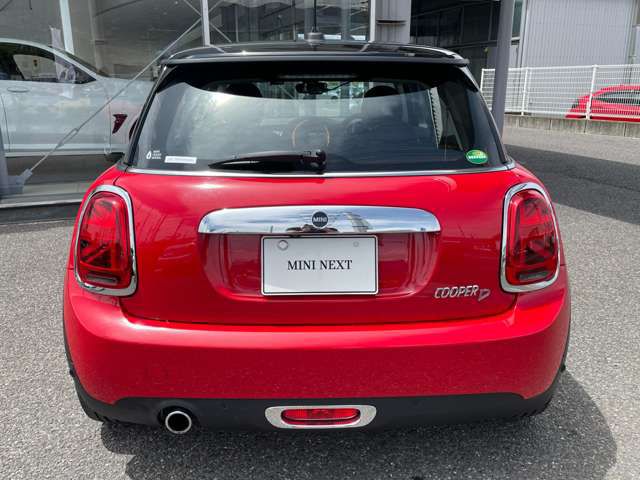F56 COOPER D (AT)