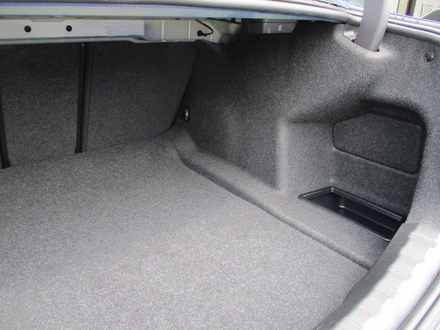 320d xDrive Berline RHD