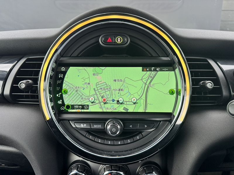 F57 MINI Cooper Convertible LCI