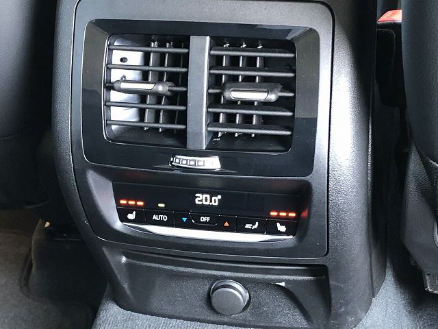 X3 20D