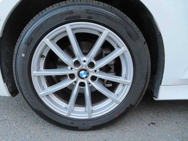 318i Berline RHD
