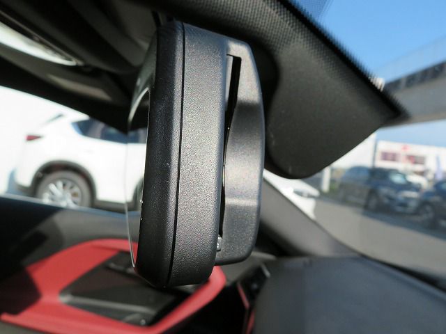 G42 220i Coupe