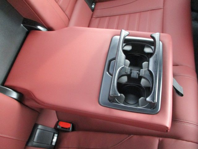G42 220i Coupe