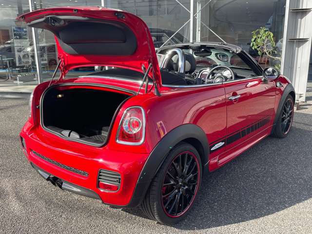 MINI JOHN COOPER WORKS ROADSTER