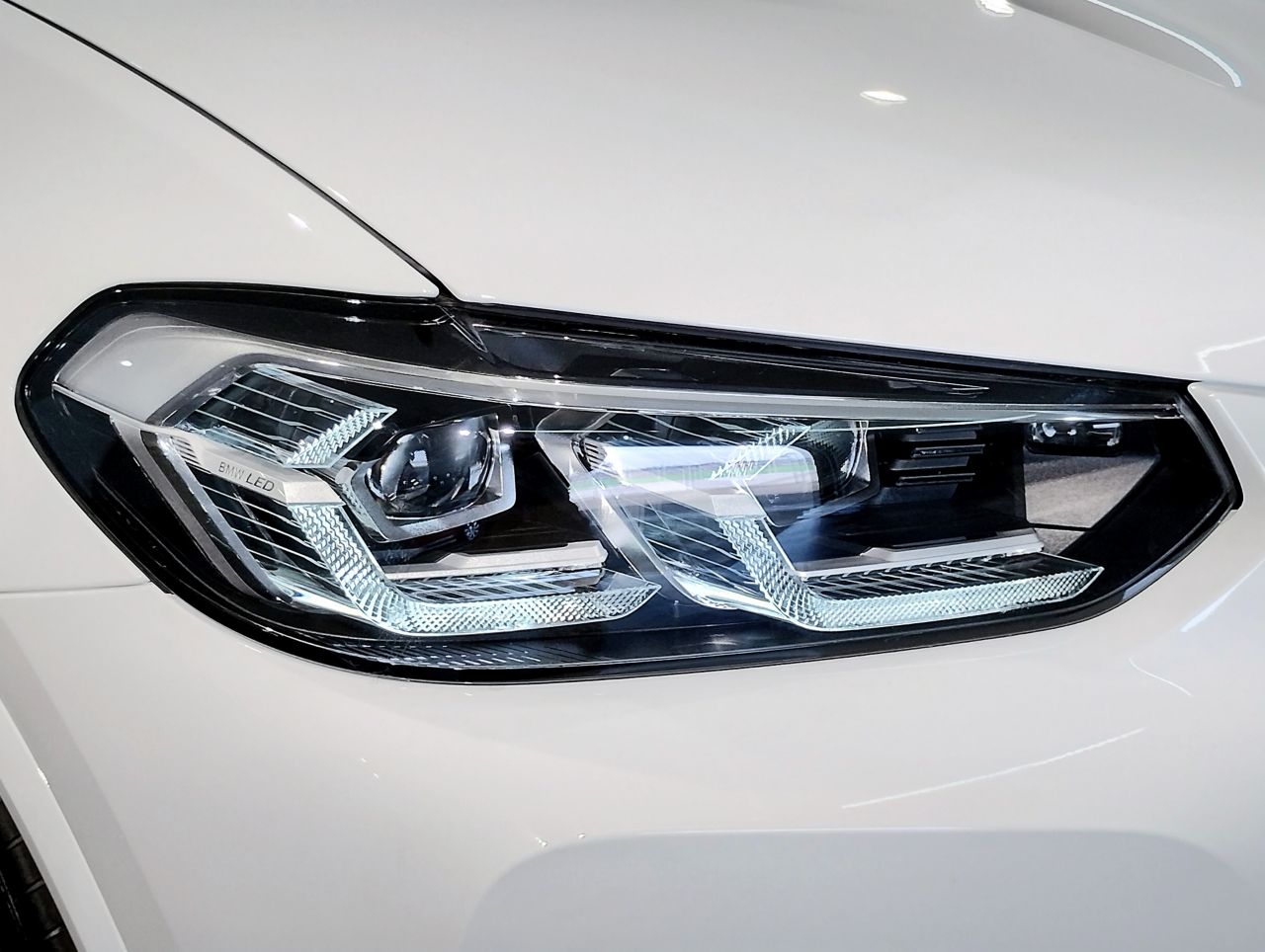 G01 X3 M40i RHD LCI ZA