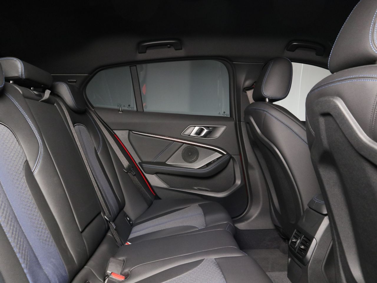 F40 118d Sports Hatch 5-door B47 2.0d