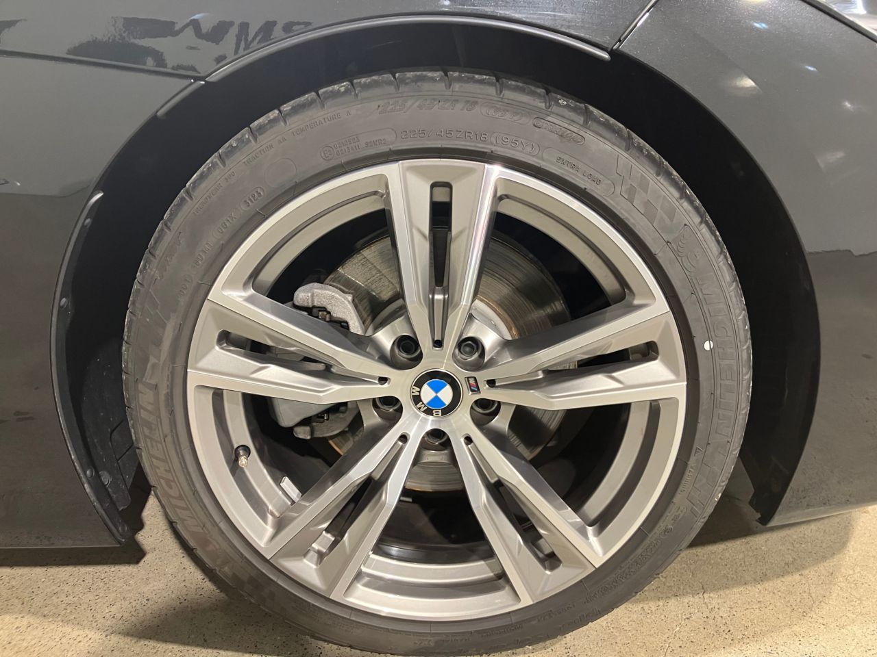 G29 z4 sDrive20i RHD