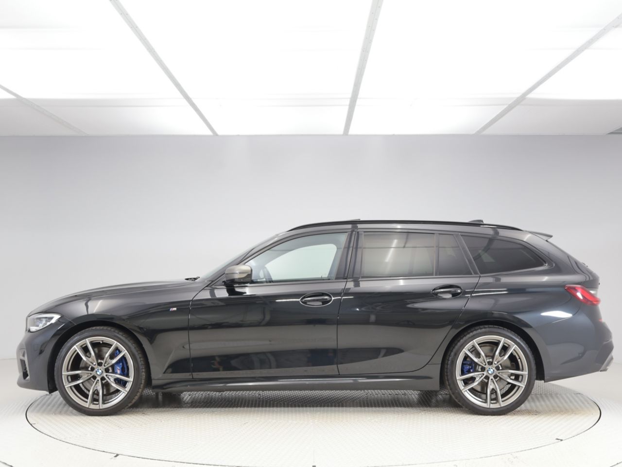 G21 M340i xDrive RHD
