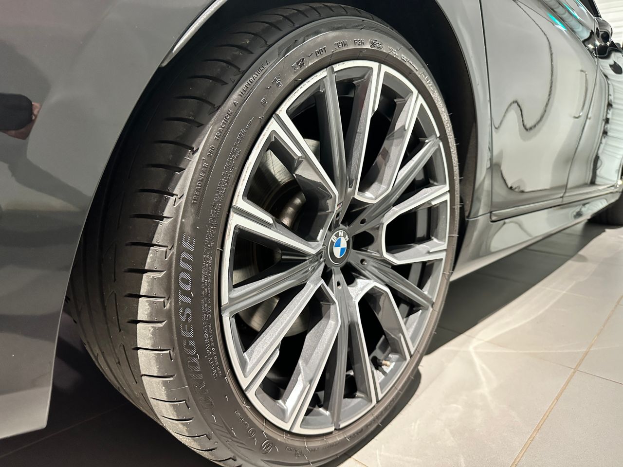 G20 320d xDrive RHD Saloon