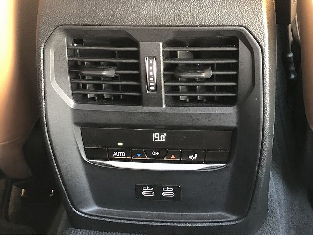 G21 320i RHD