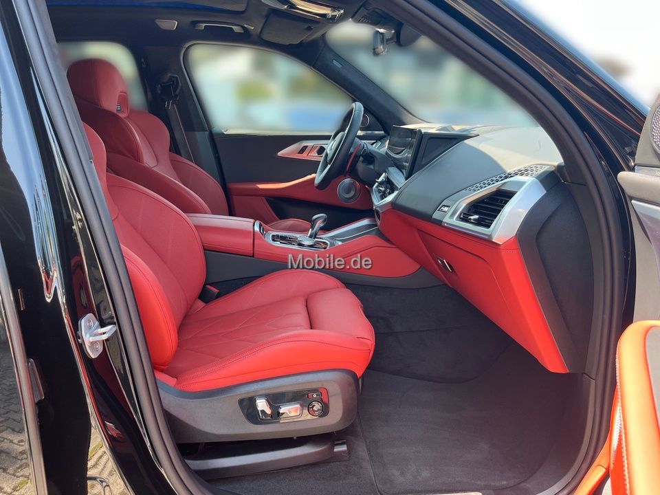 BMW XM