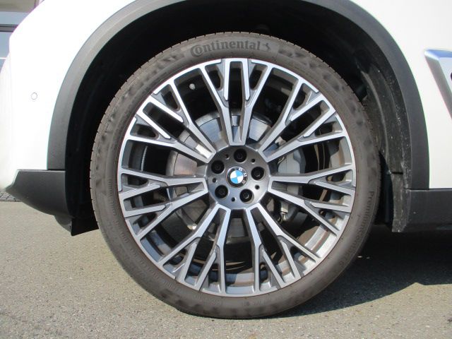 X5 xDrive30d RHD