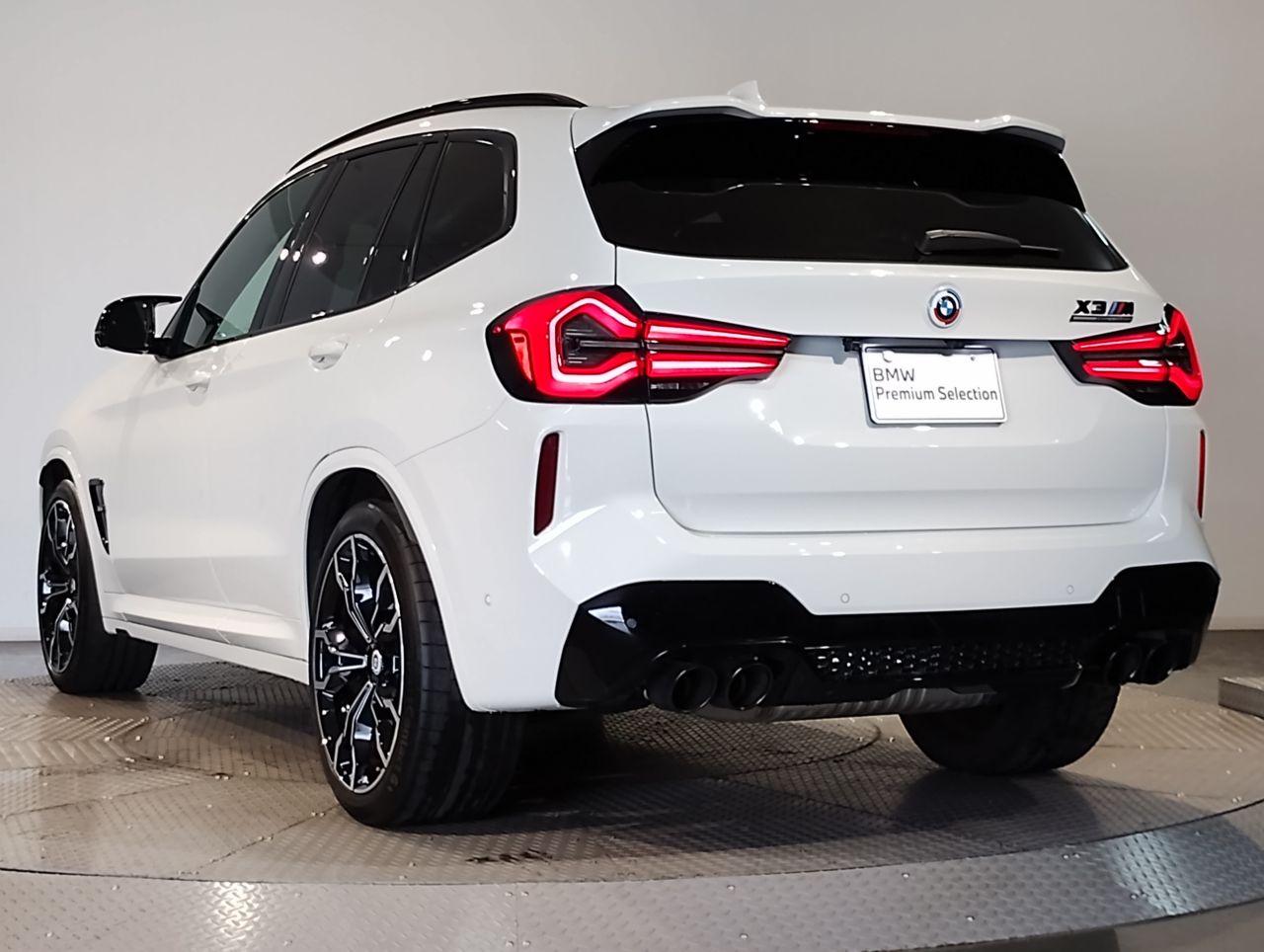 F97 X3 M RHD LCI