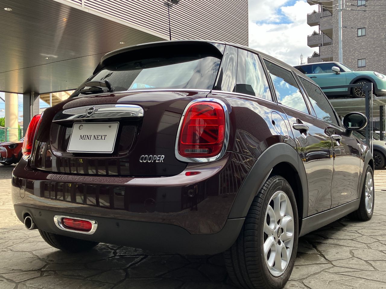 F55 MINI Cooper 5-Door Hatch LCI