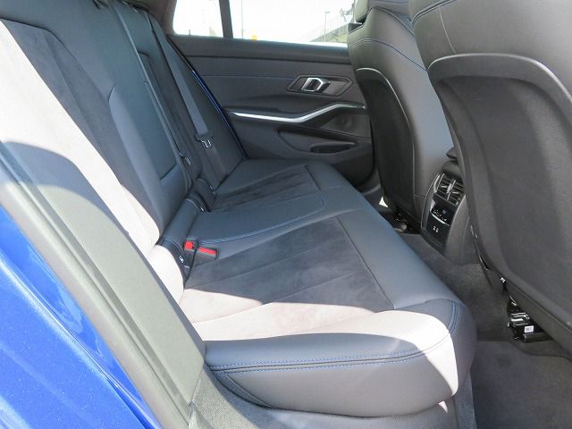 G21 320i Touring LCI RHD