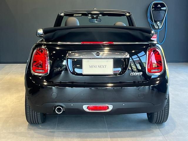 F57 MINI Cooper Convertible LCI