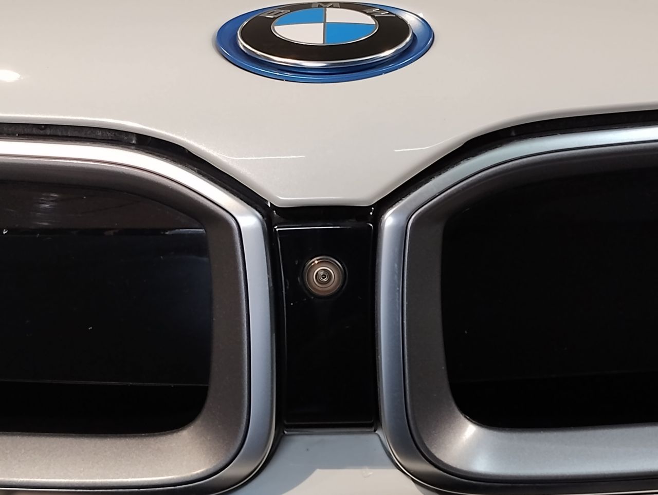 I15 i8 Roadster B38 1.5i