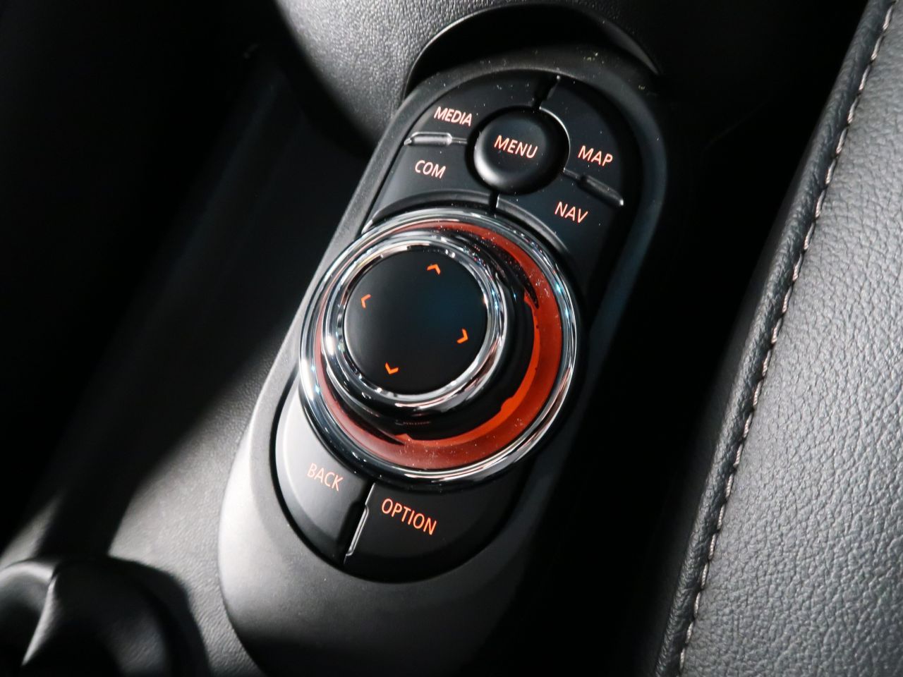 MINI Cooper F56 RHD