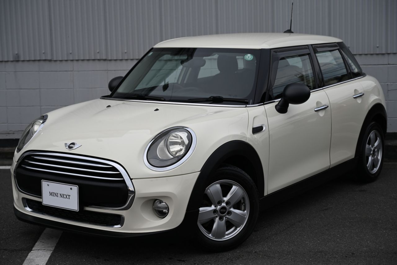 MINI ONE 5 DOOR