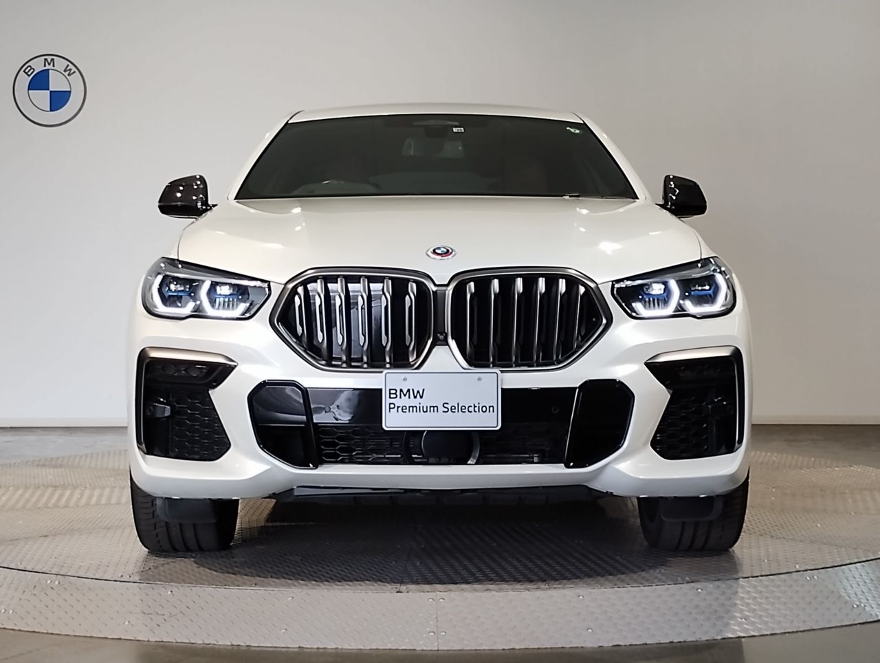 X* M50i RHD