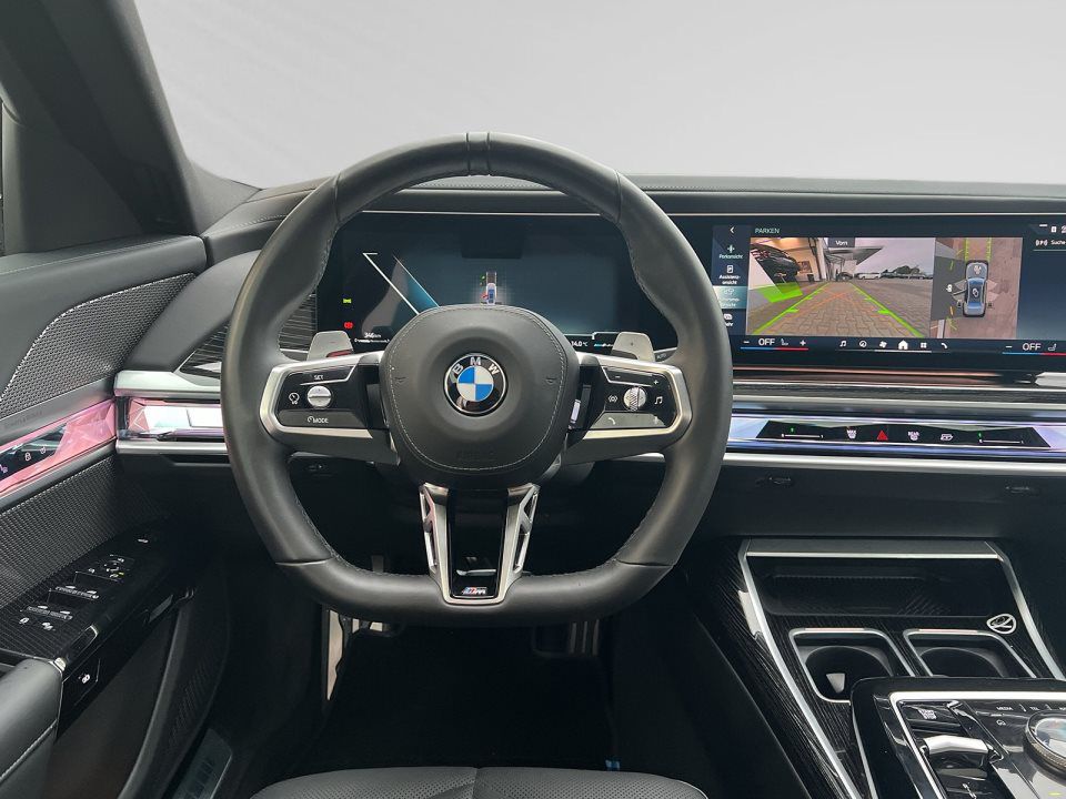 BMW 740