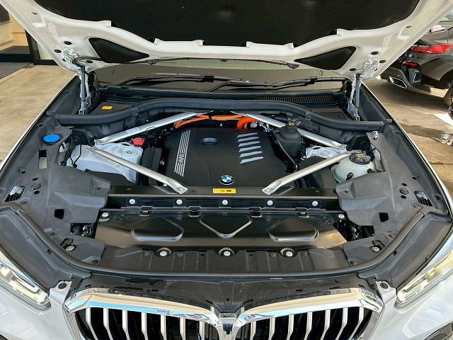 G05 X5 xDrive45e xLine XB1 PHEV