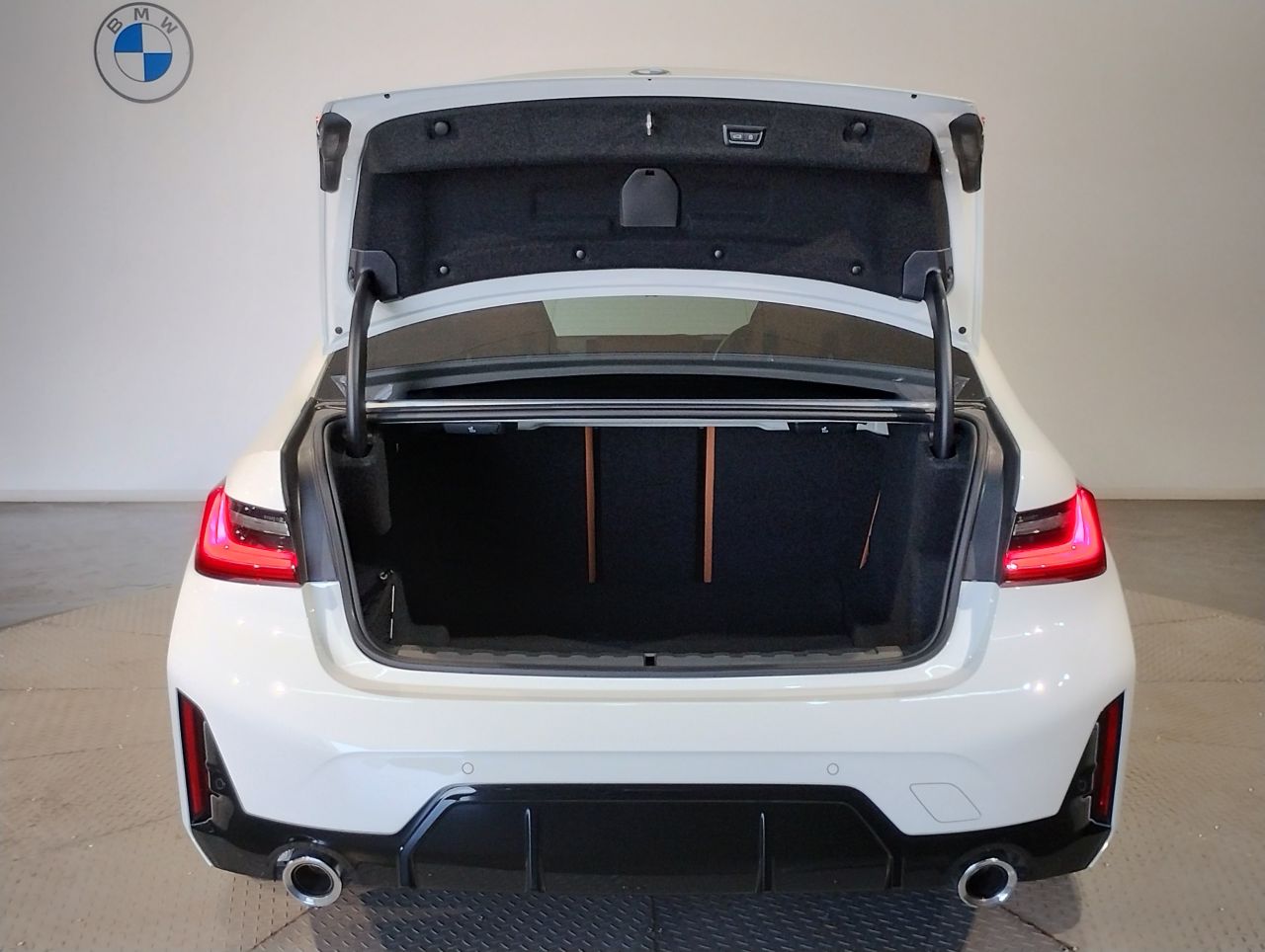 G20 320i Saloon LCI RHD MX