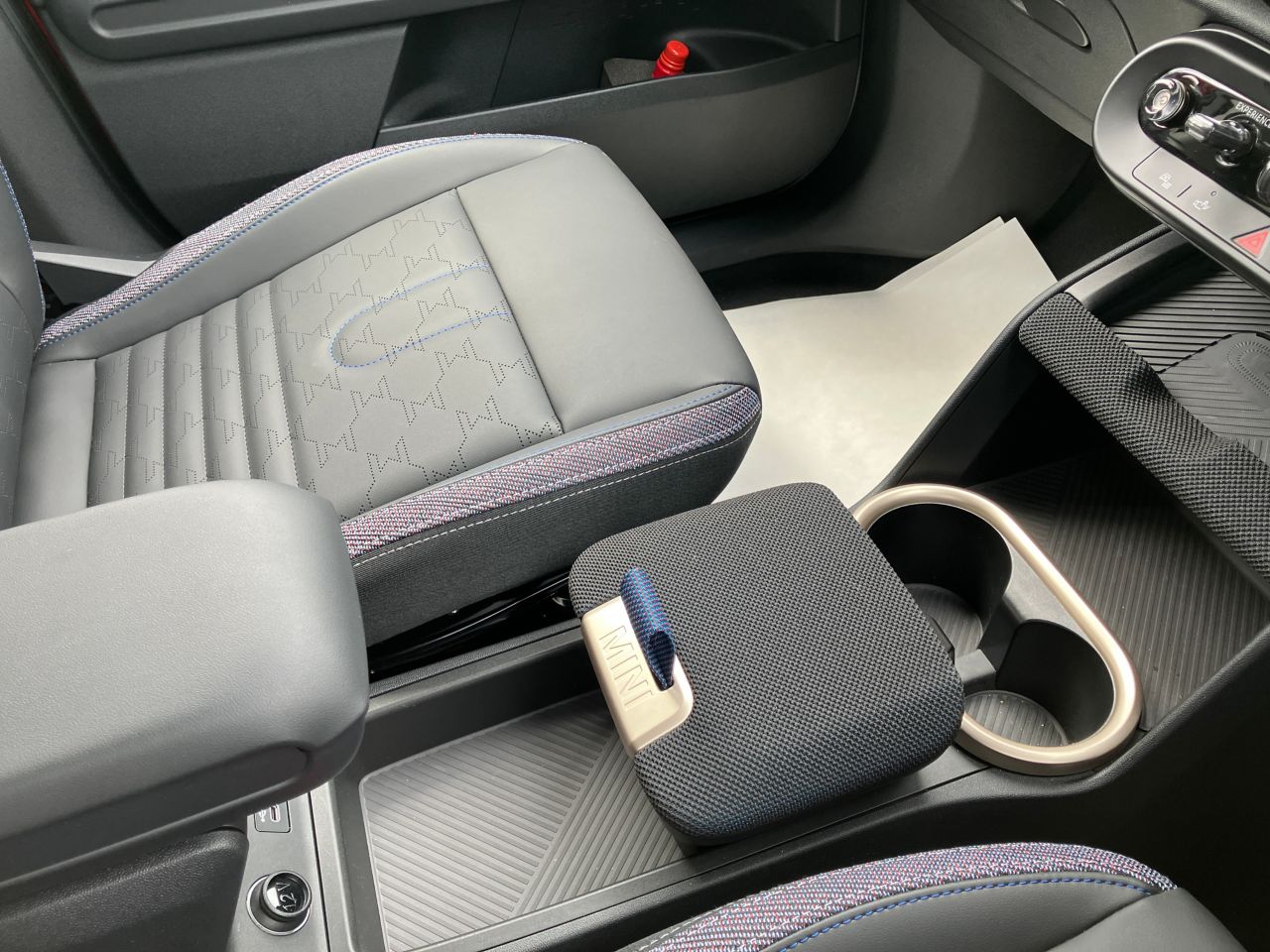 U25 MINI Countryman E