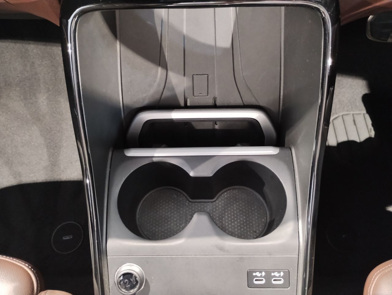 U06 218d Active Tourer B47 2.0d