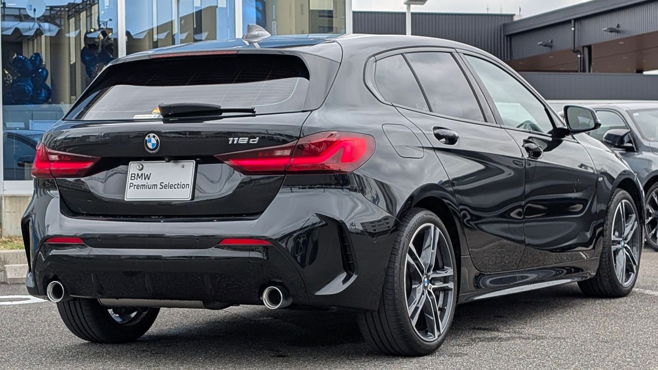 F40 118d Sports Hatch 5-door B47 2.0d