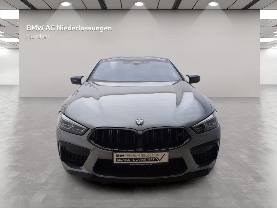 BMW M8