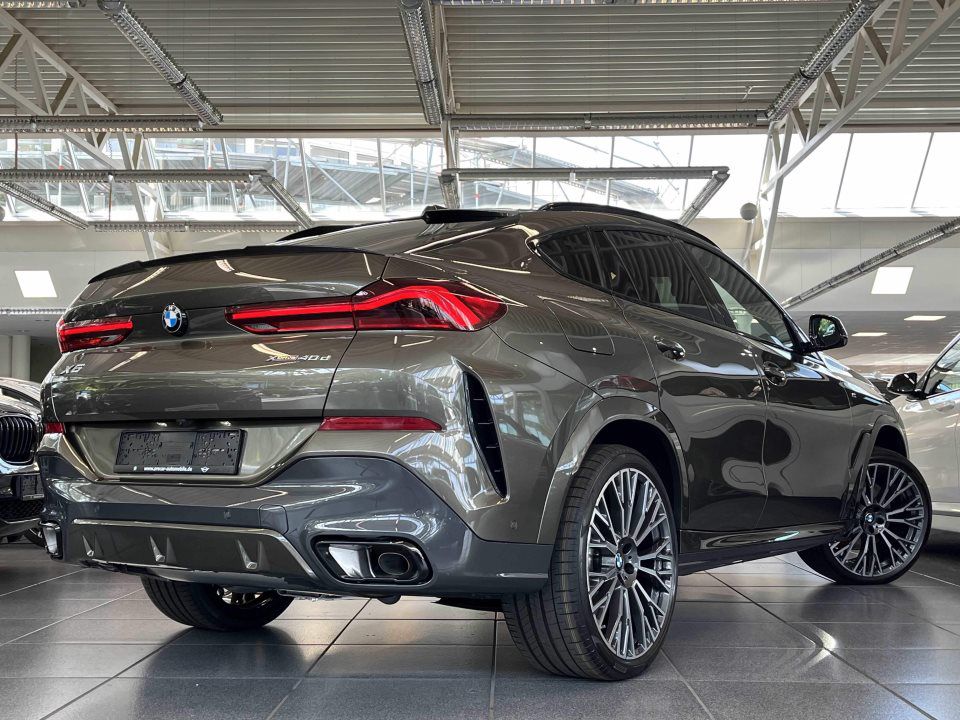 BMW X6