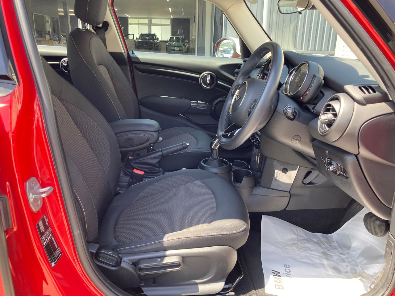 MINI F55 Cooper D 5dr Hatch LCI