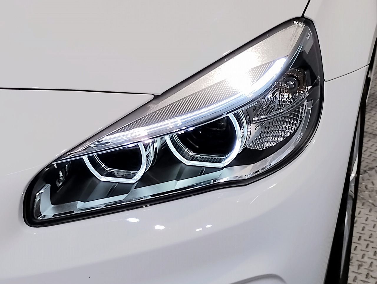 218D ACTIVE TOURER RHD