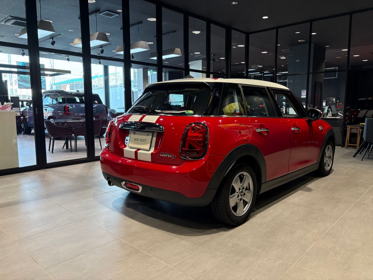 F55 COOPER D (AT)