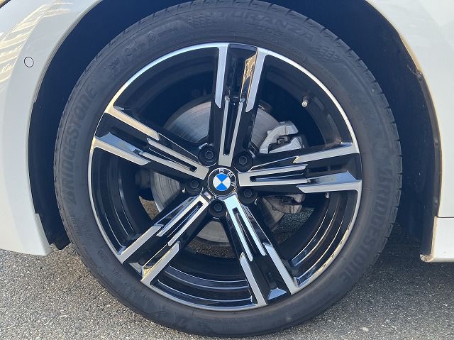 G20 320i Saloon LCI RHD MX