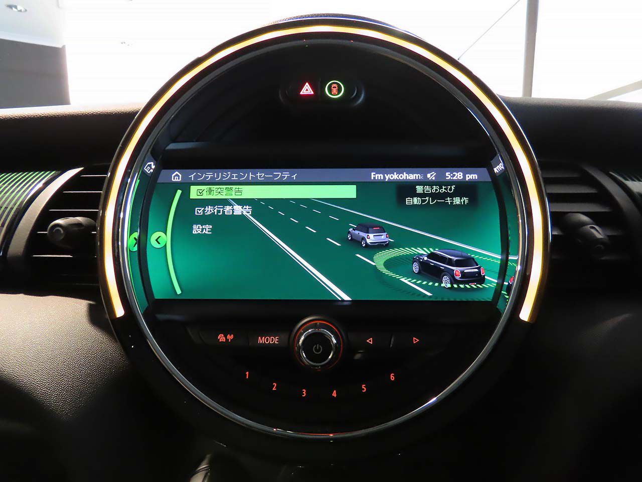 F55 COOPER D (AT)
