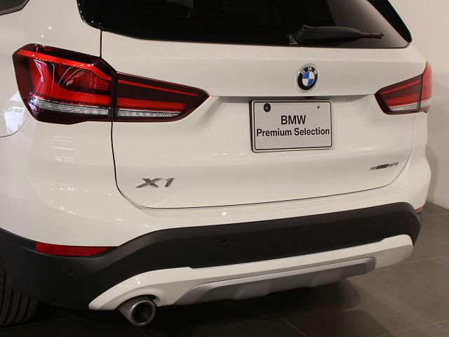 X1 sDrive18i RHD