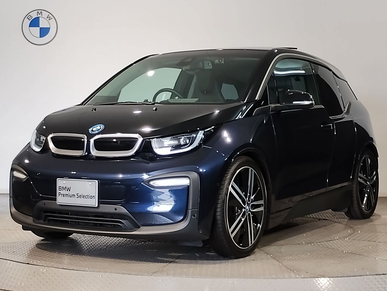 i3 (レンジ・エクステンダー装備車)