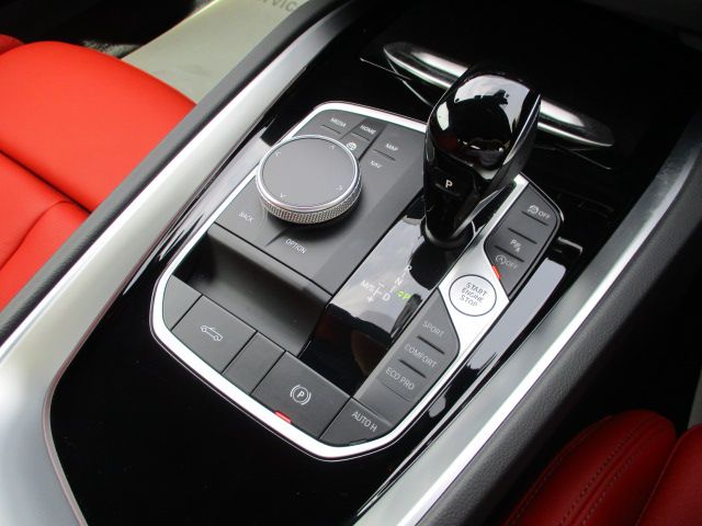 G29 z4 sDrive20i RHD