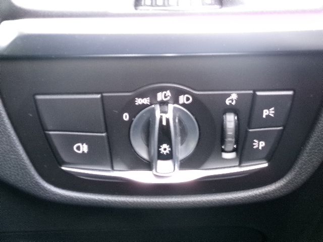 iX2 xDrive30 MSP