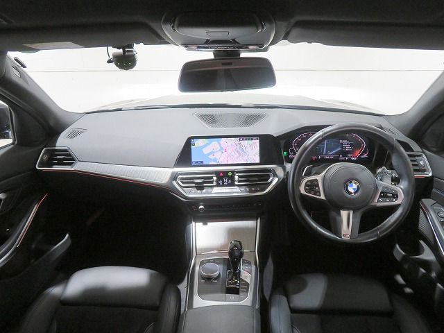 G21 320d xDrive Touring RHD