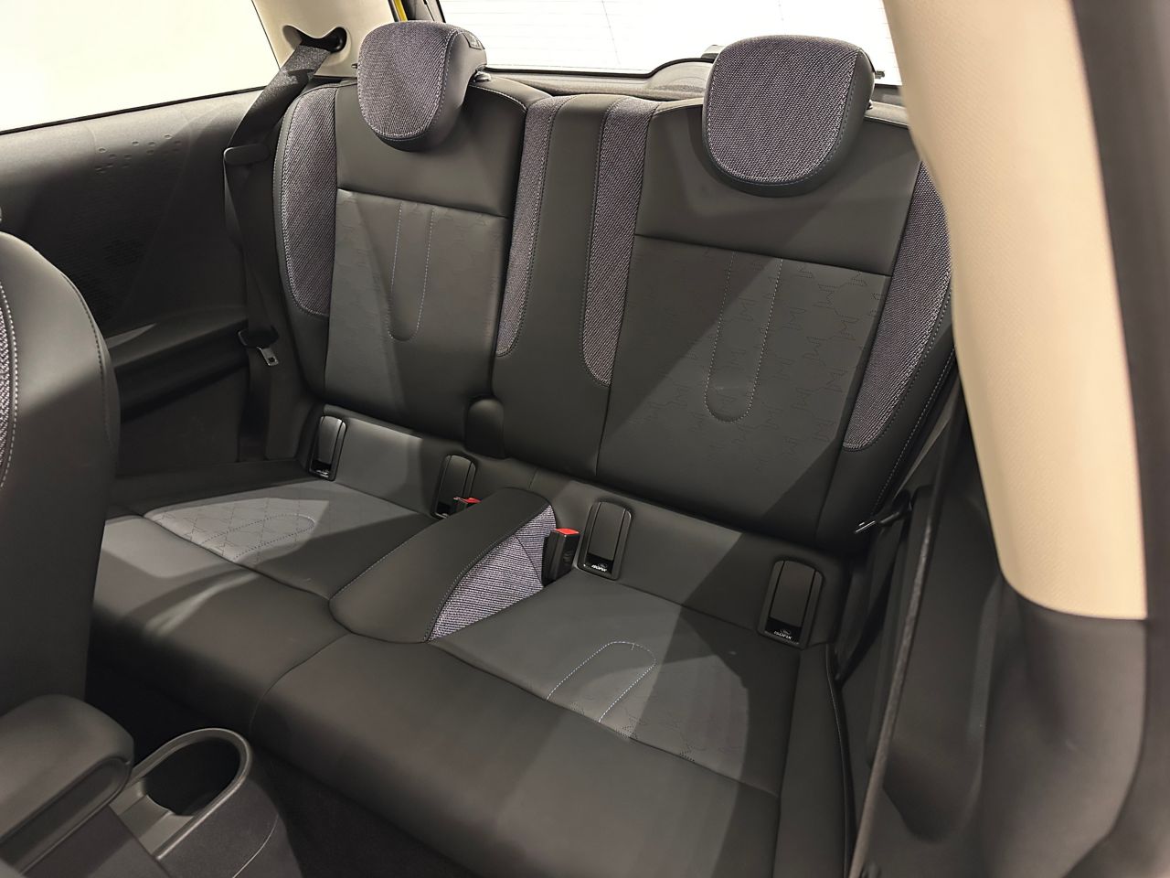 F66 MINI Cooper C 3Dr