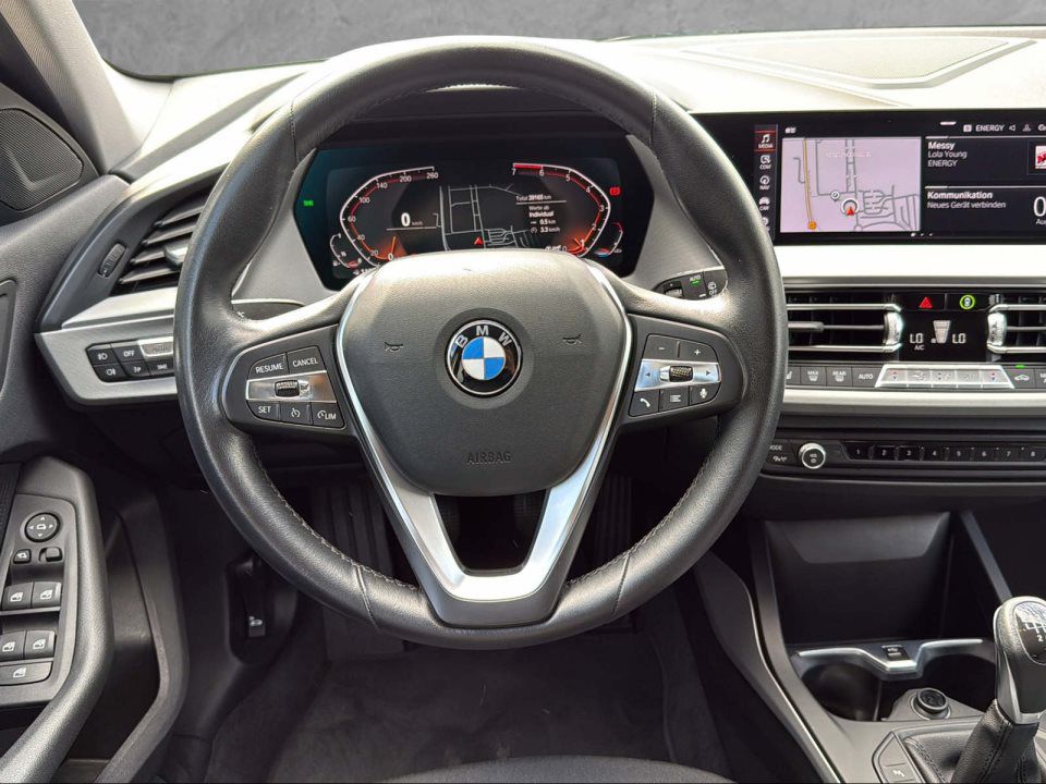 BMW 118