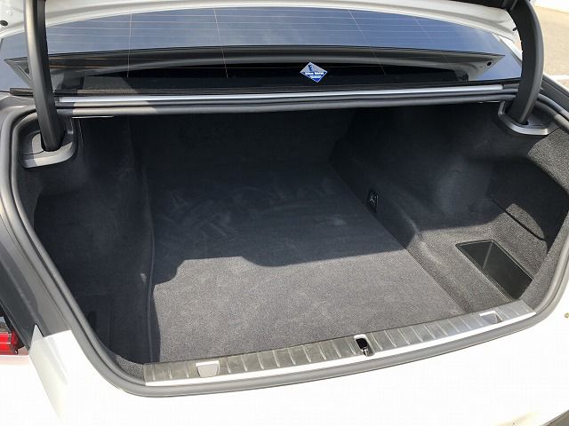 G11 750i xDrive Saloon LCI