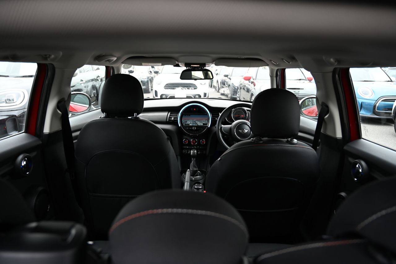 F55 COOPER