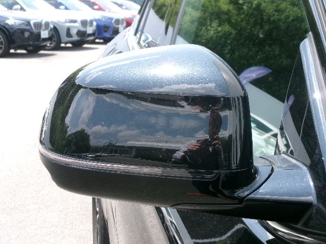 X4 xDrive20d RHD